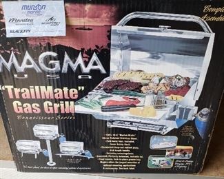 Magma "trailmate" gas grill for boating
