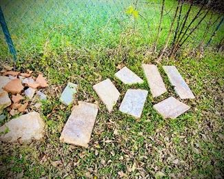 TONS OF STONE, pavers, bricks, road bricks, rocks, limestone, Austin stone, landscaping rocks galore 