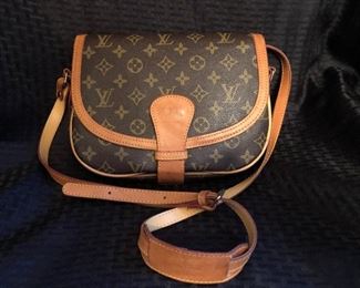 Louis Vuitton “Solongue”