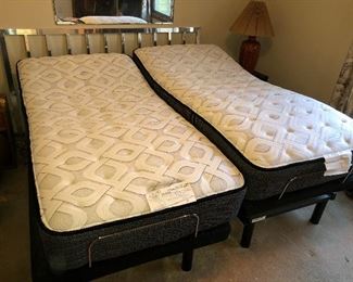 King Size SEALY ADJUSTABLE BED