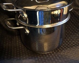 6 quart All Clad Pasta Pot
BRAND NEW