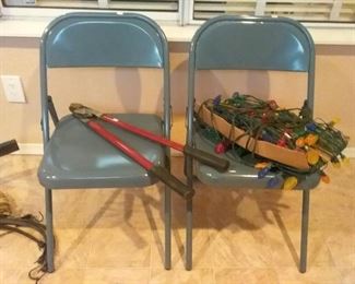 2-folding chairs
