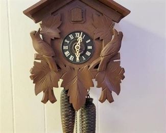 E. Schmeckenbecher Made in Germany Cuckoo Clock