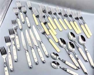Vintage Collectible Plastic Handled Stainless Ware, Vintage Fashion Flatware in White and Off White Plastic (30) Pieces