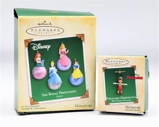 (2) Hallmark Keepsakes Disney Miniature Ornaments in Boxes - Disney Princesses and Pinocchio