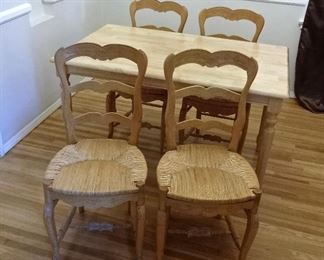 Kitchen/Dining Table with 4 Chairs $75