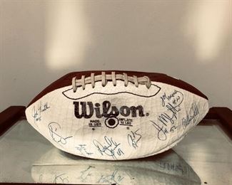 Signed football New York Giants