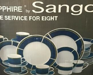 https://www.ebay.com/itm/124474081104	FL0019 SAPPHIRE SANGO DINNERWARE SETTING FOR 8 -45PCS  Pickup Only		 Buy-it-Now 	 $50.00 
