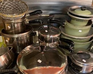 Cookware and bakeware 