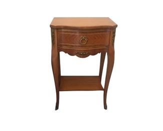 Anthes-Baetz Bedside Table