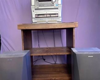 HKM012 AIWA Radio, Record Player & Speakers