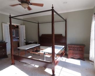 King size poster bed