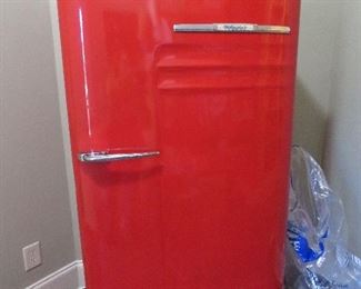 Retro Refrigerator 