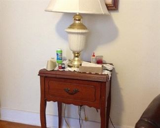 Sewing machine/Lamp