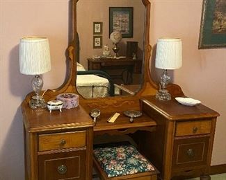 Vintage dresser with mirror