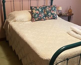 Full vintage iron bed