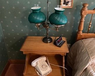 Night stand, vintage dial phone, great double lamp-teal