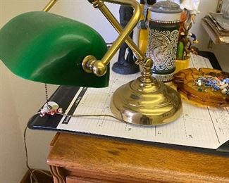 Banker/lawyer Desk lamp