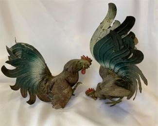 
#122) $76 NOW 20% OFF (was $95) Vintage pair of Colorful Flighting Cocks /Roosters. Hand wrought with great details. As is as shown but in great condition. Footed Cock is Appr 12’’ x 5.5’’. Other cock is approx 7’’ x 5.5’’. (1 of 2 views) 
