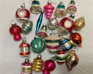 #136) $22.50 NOW 50% OFF (was $45 ) all 22 pc Vintage Christmas ornaments old and used as is as shown. (1 of 2 views) 