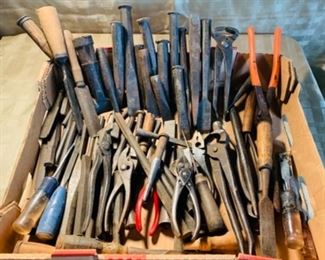 #103) $32 NOW 20% OFF ( was $40 ) Vintage Tools Assorted  