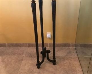 2 Pedestals Available.