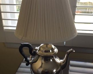 Teapot lamp.