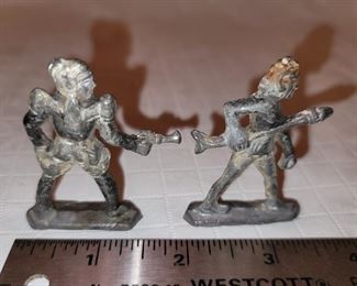 Vintage die cast toy Indians. $10 pair