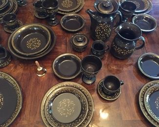 Franciscan dinnerware -Jamoca 