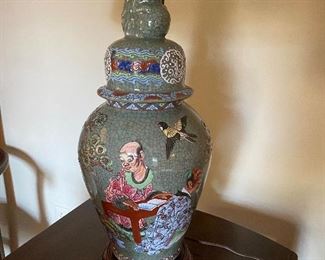 Chinese porcelain lamps