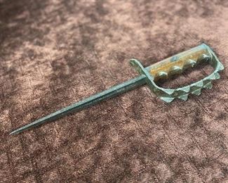U.S. Model 1917 A.C. Co. Knuckle Knife(No Scabbard)