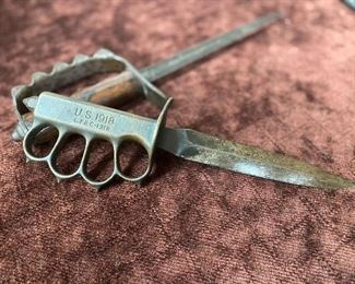 U.S. 1918 Knuckle Duster(L.F.C./No Scabbard)