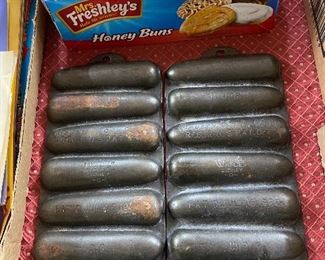 Cast Iron Cornbread Pans