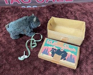 Occupied Japan Key Wind Bear in Box