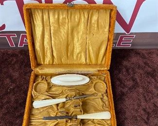 Victorian Dresser Box