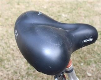 This item will be listed in an online auction prior to the estate sale. Please sign up for our newsletter to recieve the auction links when they are published. https://gailshiddencreations.com/estate-sale-services/estate-sales/ Auction are usually published seven to ten days prior to the auctual estate sale.