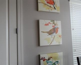 Canvas bird prints