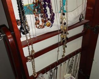 Lots of jewelry/clothes/accessories on sale day