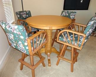Oak Bistro Pool Table Bar Table and 4 chairs the swivel