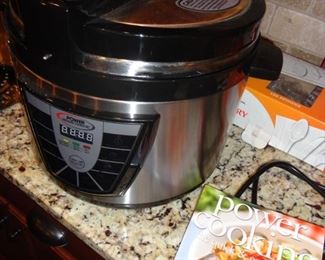 Power Pressure Cooker XL