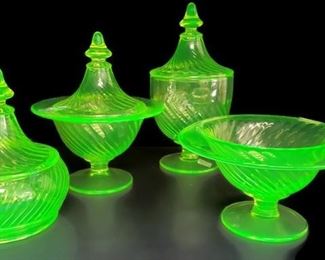 Uranium glass, 1930s glass