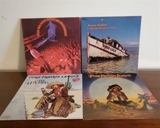 https://ctbids.com/#!/description/share/681993 Lot of Vinyl Albums Includes: Beach Boys in Concert Pure Prairie League- Two Lane Highway Pure Prairie League- Firin Up Jimmy Buffett- Living and Dying in 3/4 time Have not been tested

