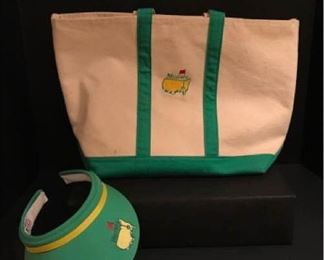 https://ctbids.com/#!/description/share/682359 Masters Tote and Matching Sun Visor. Tote is in good condition but shows some signs of use and visor is in very good condition.

