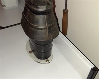 Waterman Ideal Gas Stove Model 3614-R Circa 1930's 