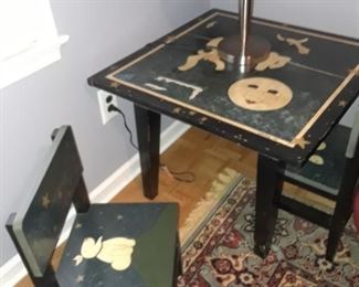 Farmhouse and Country Wood Furniture Child table and Chairs