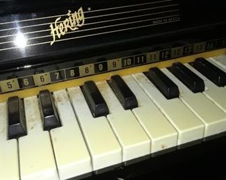 Hering Toy Grand Piano, Made in Brazil Black