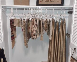 Tapestry purse, Victoria carpet bag, embroidered picture, Artist designed embroidered linens, drapery panels, Native American handmade rugs and blankets, Wool Portiere