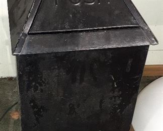 vintage trash can