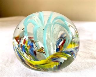$20 Art glass paperweight St. Clair 