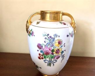 $25 Vase with gold handles 